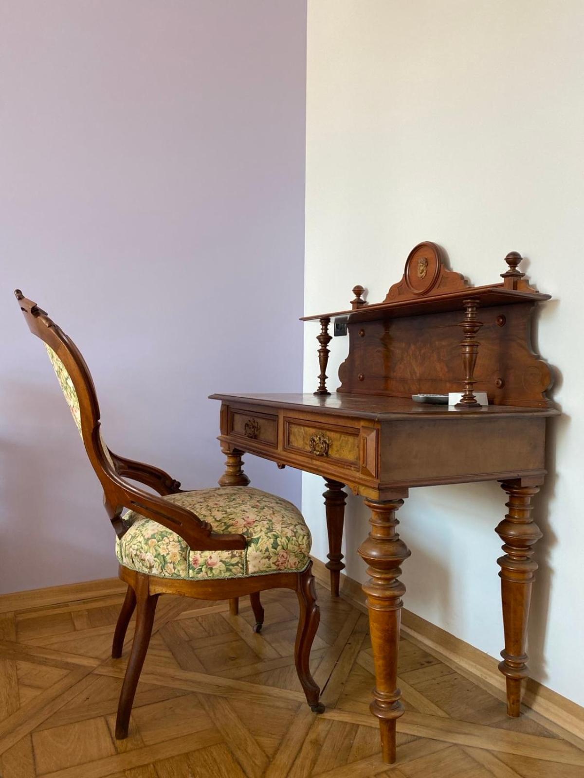 3 Bedrooms Apartment On Nasypna 3 Lviv Ngoại thất bức ảnh